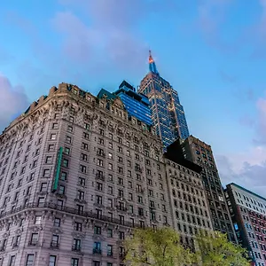 Martinique On Broadway, Curio Collection By Hilton Otel New York