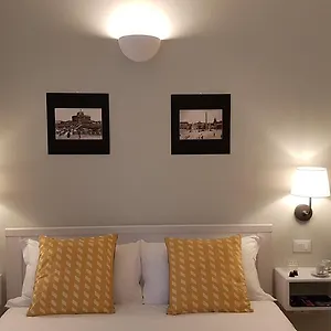 Roman Suite Guest House Alojamento de Acomodação e Pequeno-almoço